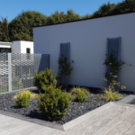 Sittelles-lodge-terre-terrasse-entrée