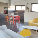 sittelles-lodge-cubes-séjour-cuisine