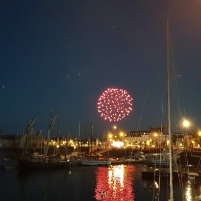 feu-artifice-concarneau-2-copyright-sittelles-lodge